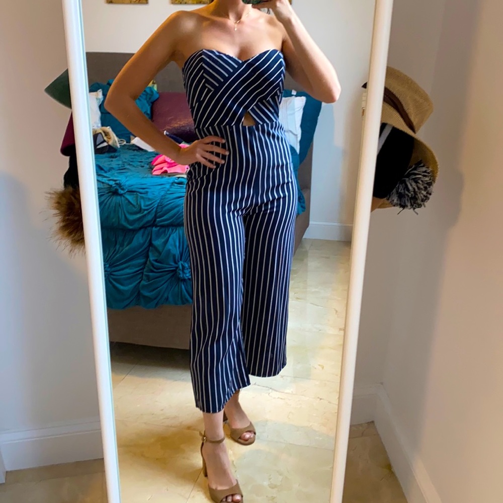 Navy‎ and white striped jumpsuit